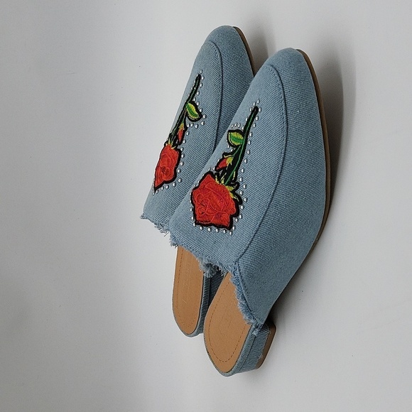 1143- Yoki Women's Mules Denim Size 8 NWT - Picture 1 of 10